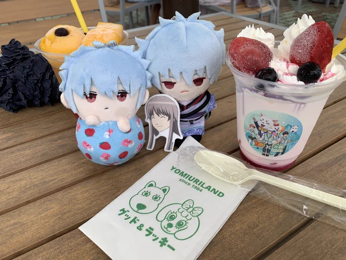 よみランの銀誕お祝いに行きましたハピバ飾り可愛い