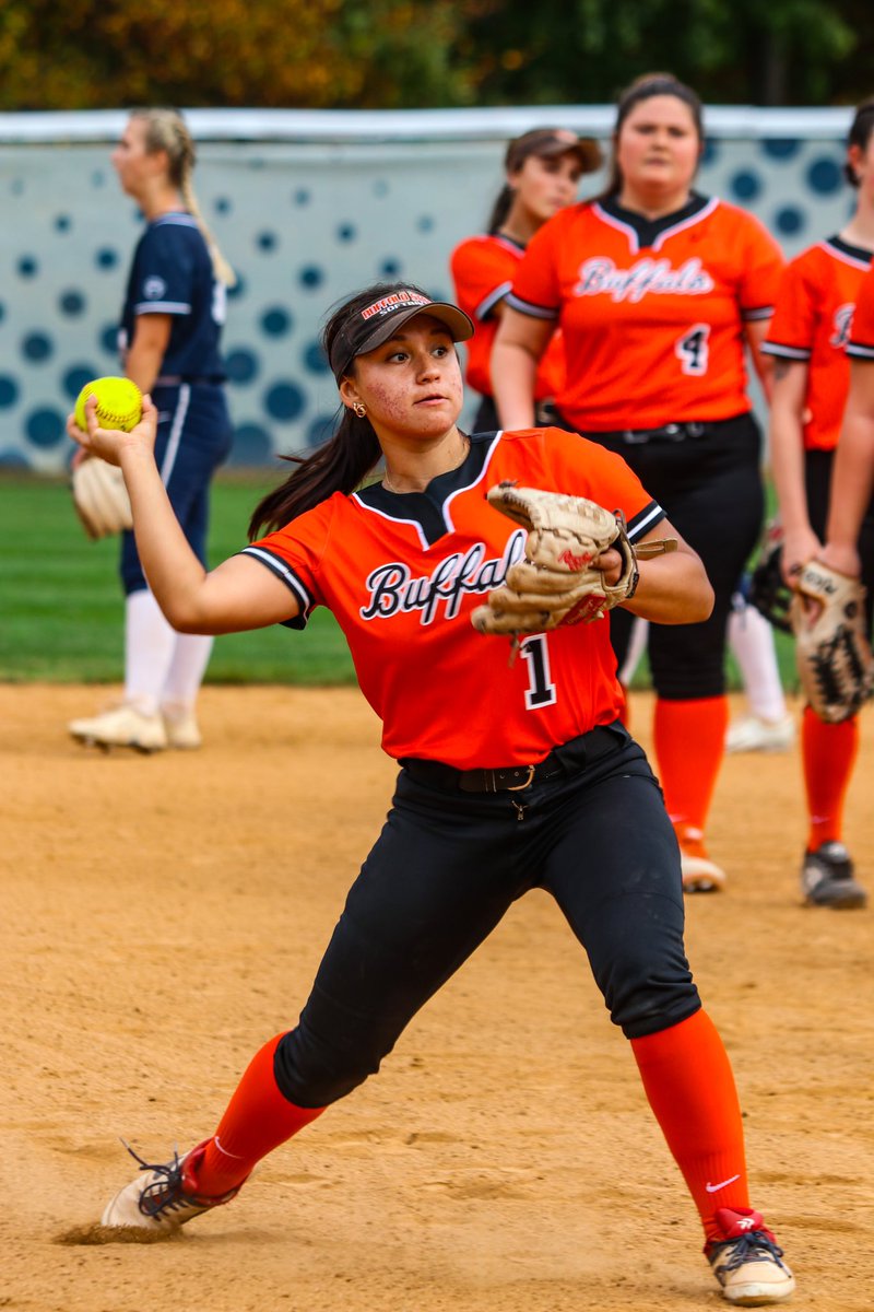 Buffalo State Softball tweet media