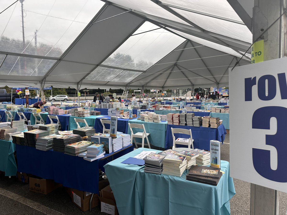 rebell_library's tweet photo. Be sure to stop by the Chappaqua Book Festival today 10-4. So happy to see familiar faces setting up this morning and some gorgeous flowers at the Farmers’ Market! More to come this afternoon…. https://t.co/6mh2rfCMED