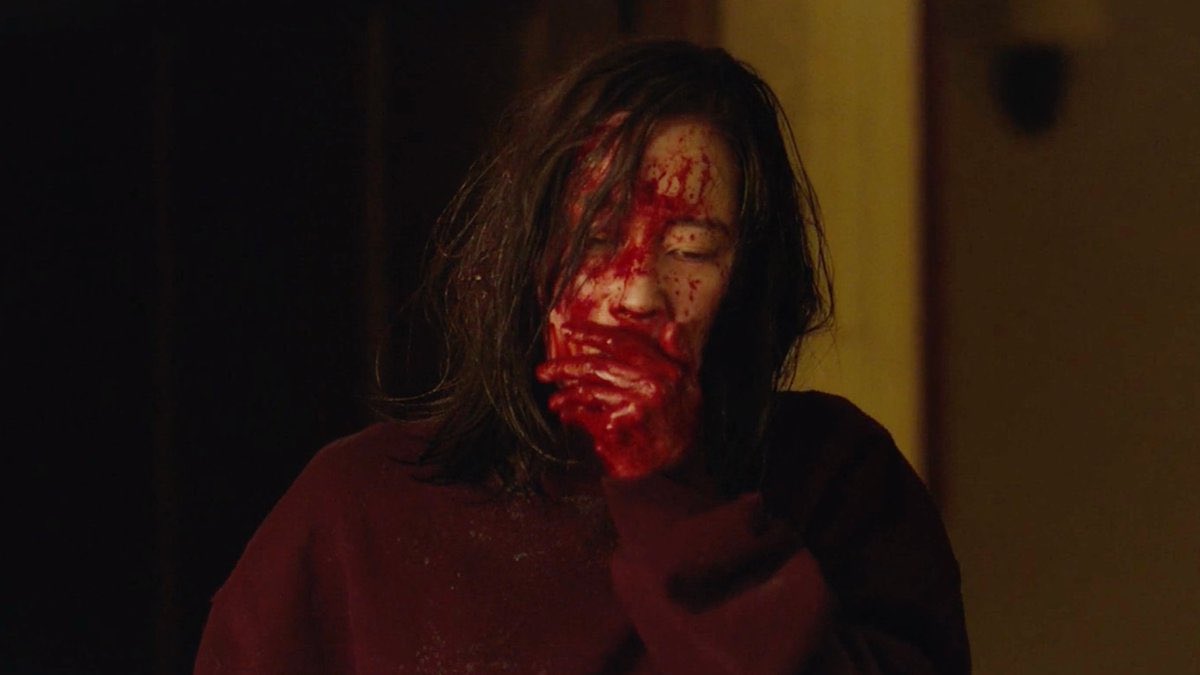 fliryhsxhe's tweet photo. just sohee and jongseo covered in blood… https://t.co/7ppM0Tis1T