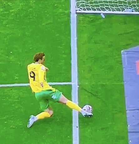 PageDcfc's tweet photo. Both lead to goals for Norwich, joke😡 https://t.co/npxIFFjAL0