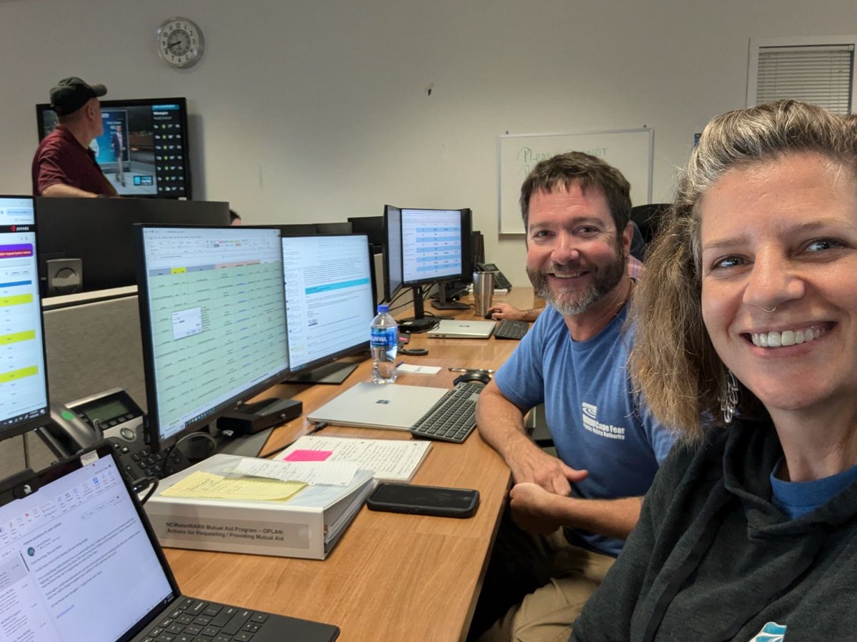 All hands on deck to help water providers in the N.C. mountains💧💙 CFPUA staff are spending this weekend at the State Emergency Operations Center to help with #Helene recovery. Learn more about how N.C.’s utilities support each other after a storm: ncwaterwarn.org