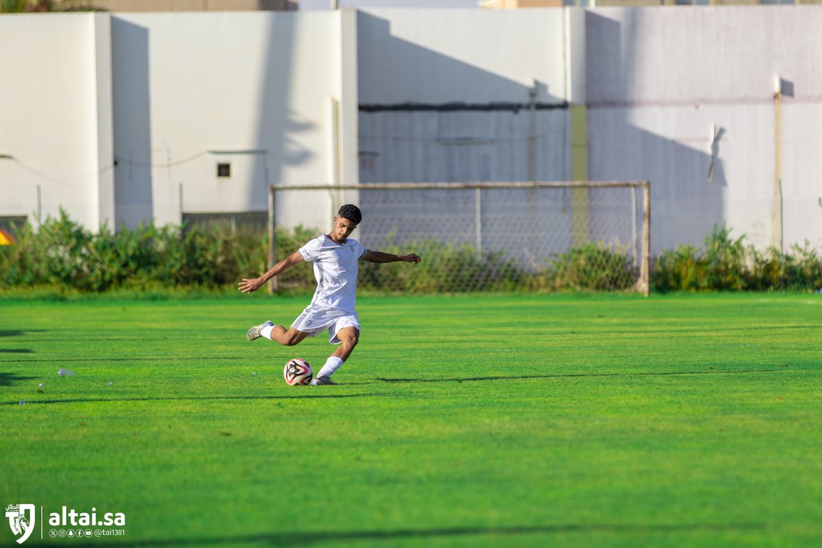 tai1381AC's tweet image. 📸| صـور من مجريـات اللقاء 
.
#الطائي_العربي 
#مستقبل_الطائي #طائي_18
#الطائي #فارس_الشمال