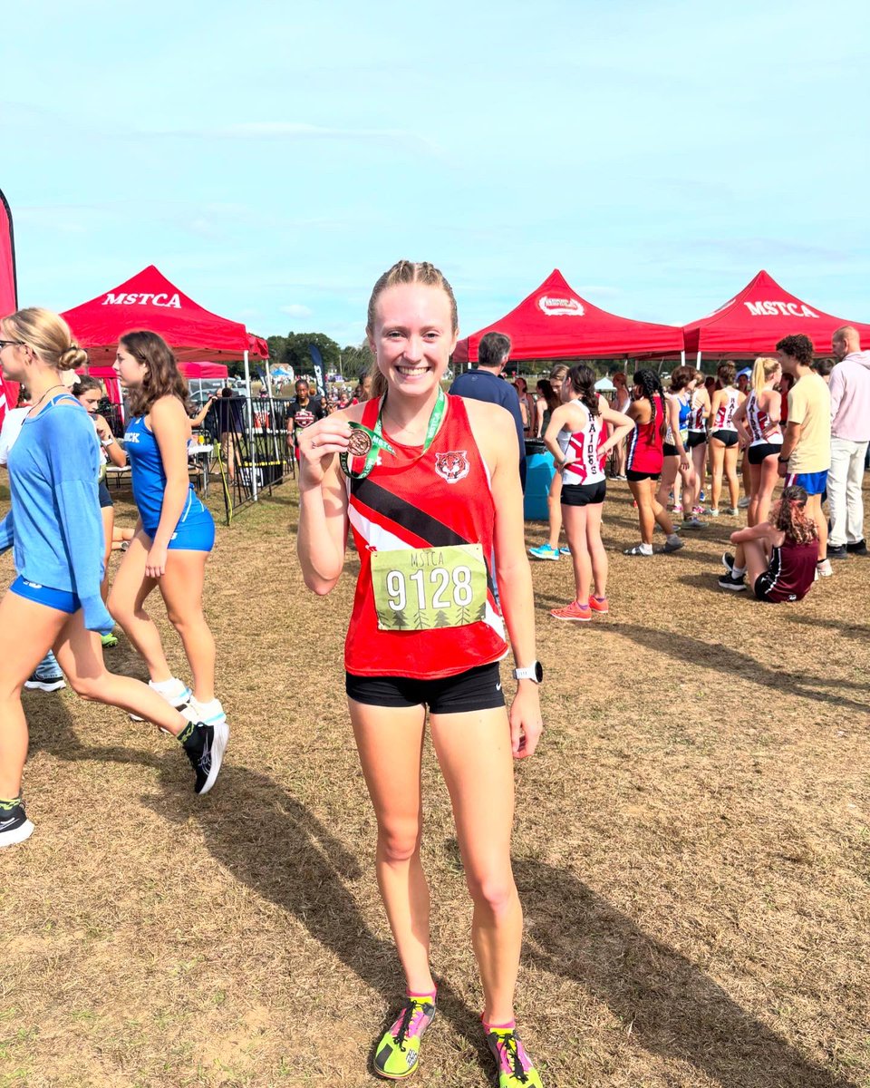 Kyla DePonte (@knadeponte) on Twitter photo Wow! What an exciting race right down to the finish! <a href="/emersyndeponte/">Emersyn DePonte</a>, we are so proud of you! 1st place in the MSTCA Bay State Invitational….PR with a time of 18:38 and broke the school 5k record!! <a href="/ThsWebmaster/">THSAthletics</a> <a href="/Taunton_Schools/">Taunton Public Schools</a> <a href="/CamMerritt_News/">Cameron Merritt</a> Wow! What an exciting race right down to the finish! <a href="/emersyndeponte/">Emersyn DePonte</a>, we are so proud of you! 1st place in the MSTCA Bay State Invitational….PR with a time of 18:38 and broke the school 5k record!! <a href="/ThsWebmaster/">THSAthletics</a> <a href="/Taunton_Schools/">Taunton Public Schools</a> <a href="/CamMerritt_News/">Cameron Merritt</a>