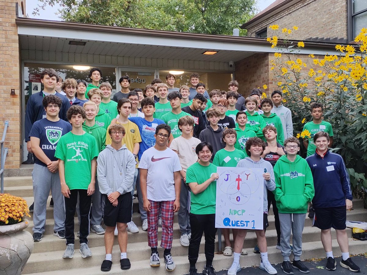 NDCP_Ministry's tweet photo. Quest 1 Official Group Photos! Full student group, student leaders, and the adult leaders. @nddons @ShayBoyle_NDCP #Quest #JOY #ForeverFirst https://t.co/2sUEax002f