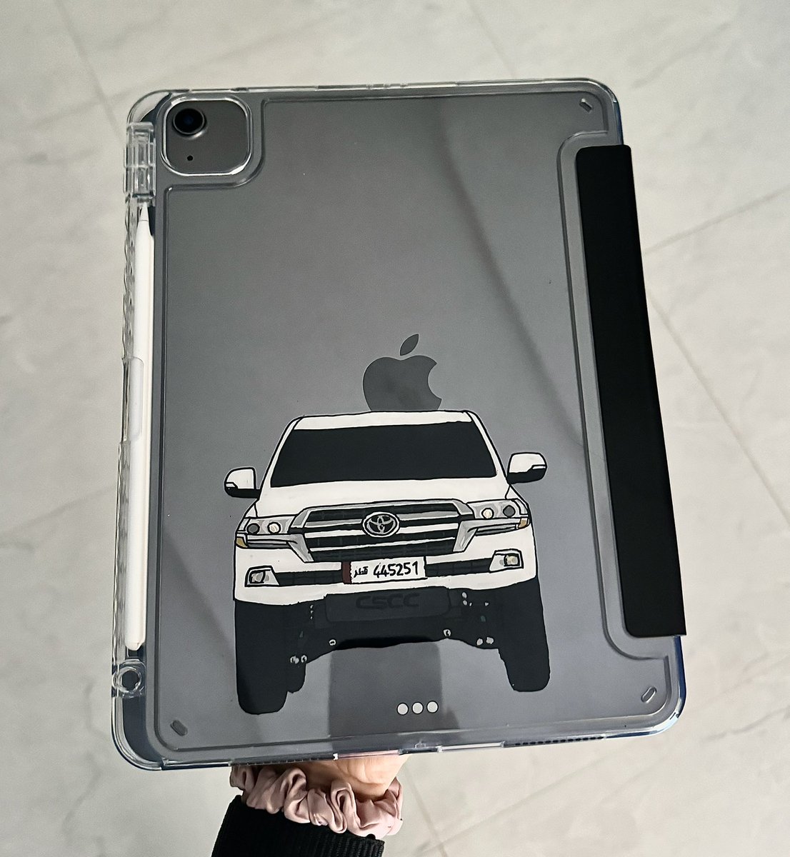 shaghaf1sa's tweet photo. 🤍🤍#كفرات #هدايا #macbook https://t.co/DsdyyDbSPc