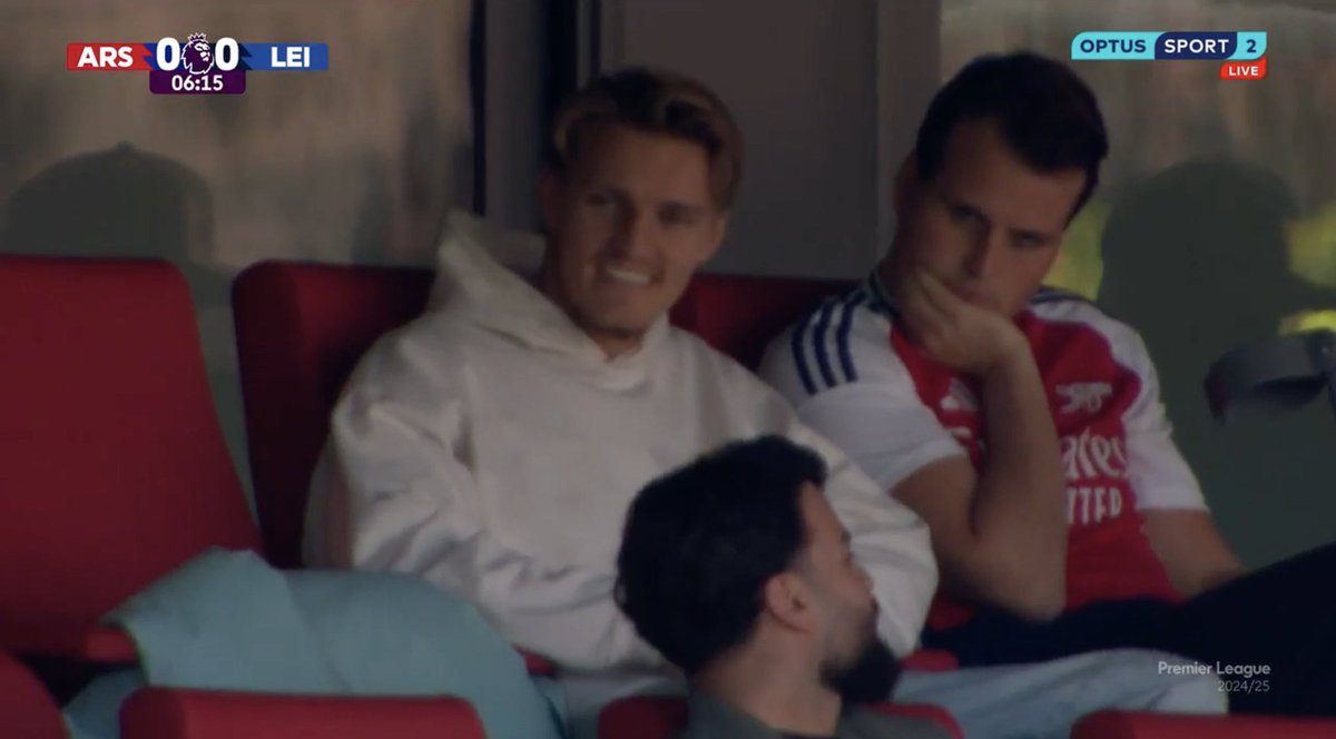 Martin Ødegaard in attendance at the Emirates Stadium this afternoon. 👋🇳🇴