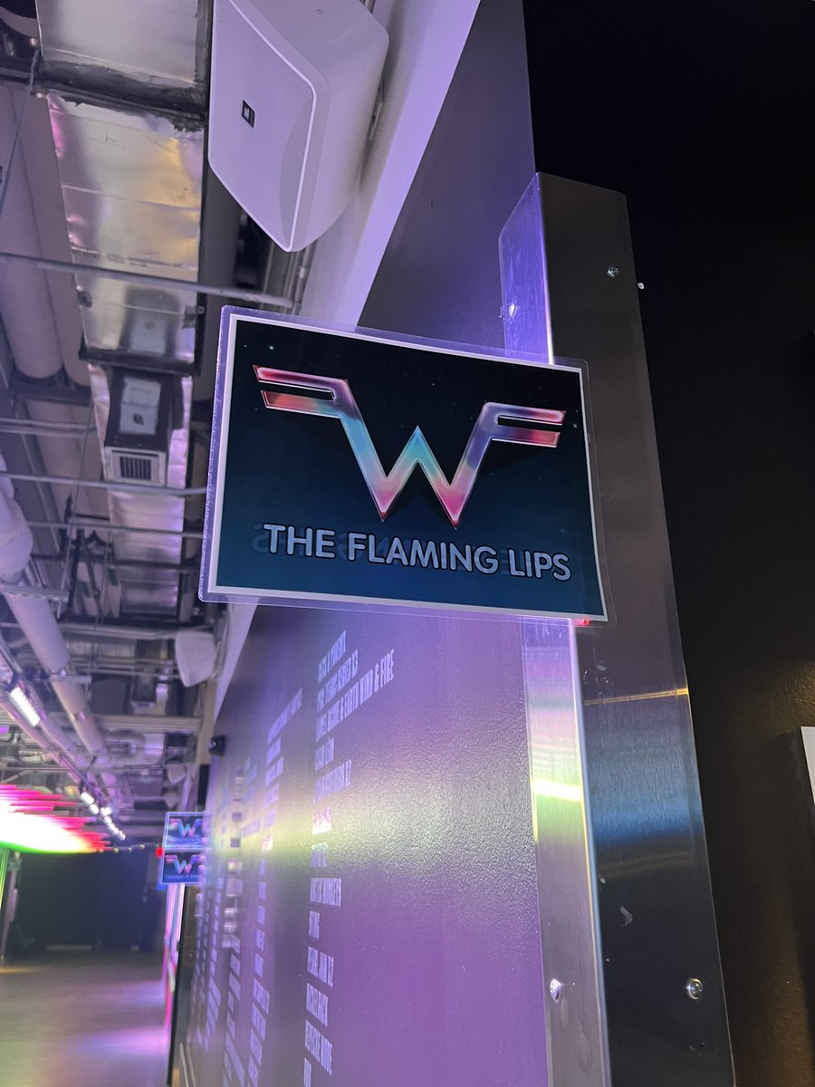 chrisshawmix tweet media