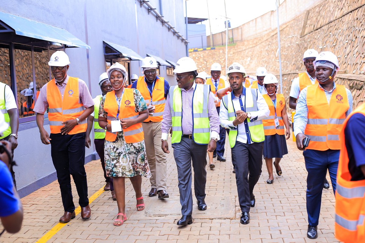 EAMedicalVitals's tweet photo. The Parliamentary Committee on Health, led by Chairman Dr. Joseph Ruyonga and Vice Chairman Dr Sam Opio Acuti,along with other honorable members, visited our factory for an oversight. 

The Chairman praised East African Medical Vitals for its excellent work in promoting the Buy Uganda, Build Uganda (BUBU) initiative, Jobs created and the professionalism demonstrated by both the employees and employers in producing quality medical gloves for Ugandan and EAC region.

@Parliament_Ug #BUBU #EAMV