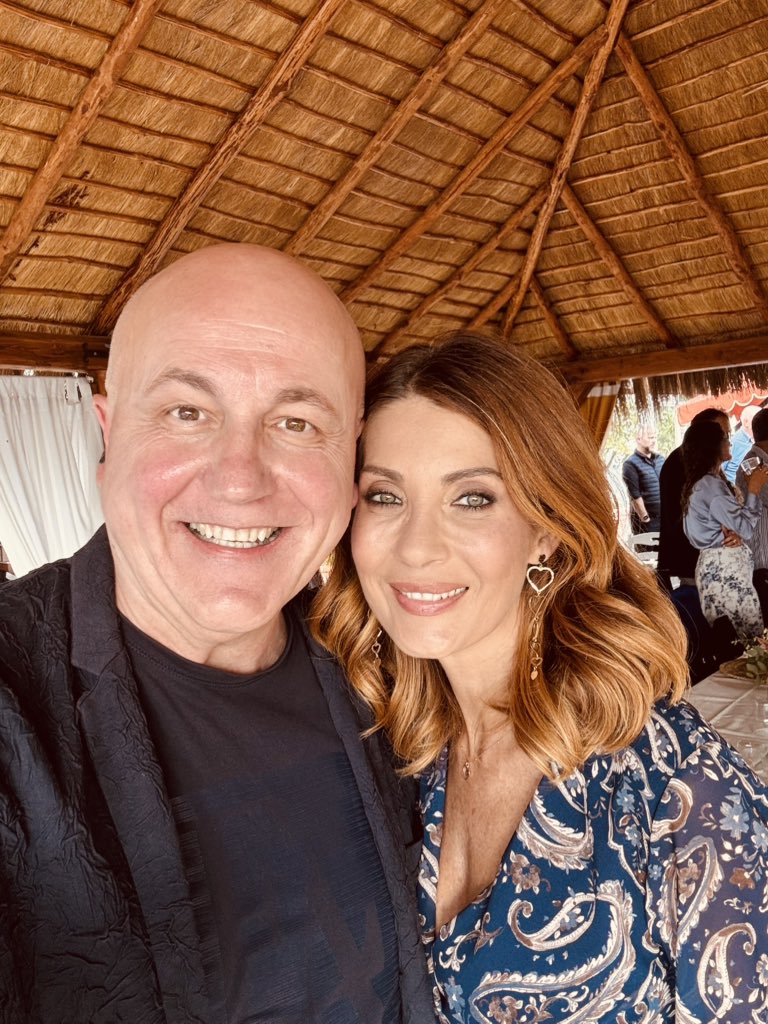 CarloFrisi's tweet photo. Alcuni momenti della bellissima giornata con tanti amici dedicata al maestro Pier Francesco Pier Francesco Pingitore, mi devono solo dire dove devo firmare per arrivare a 90 come Ninni🥳
https://t.co/NGnG6CV3T4
#carlofrisi #pierfrancescopingitore #90anni #cabaret #Bagaglino https://t.co/ew7uBoHCi8