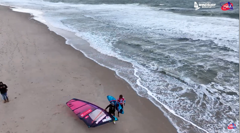 Continentseven's tweet photo. Sarah-Quita Offringa takes the win in the single elimination wave final in #Sylt #Germany #windsurfing CONGRATS!!! #waves https://t.co/MeaNBspC5x