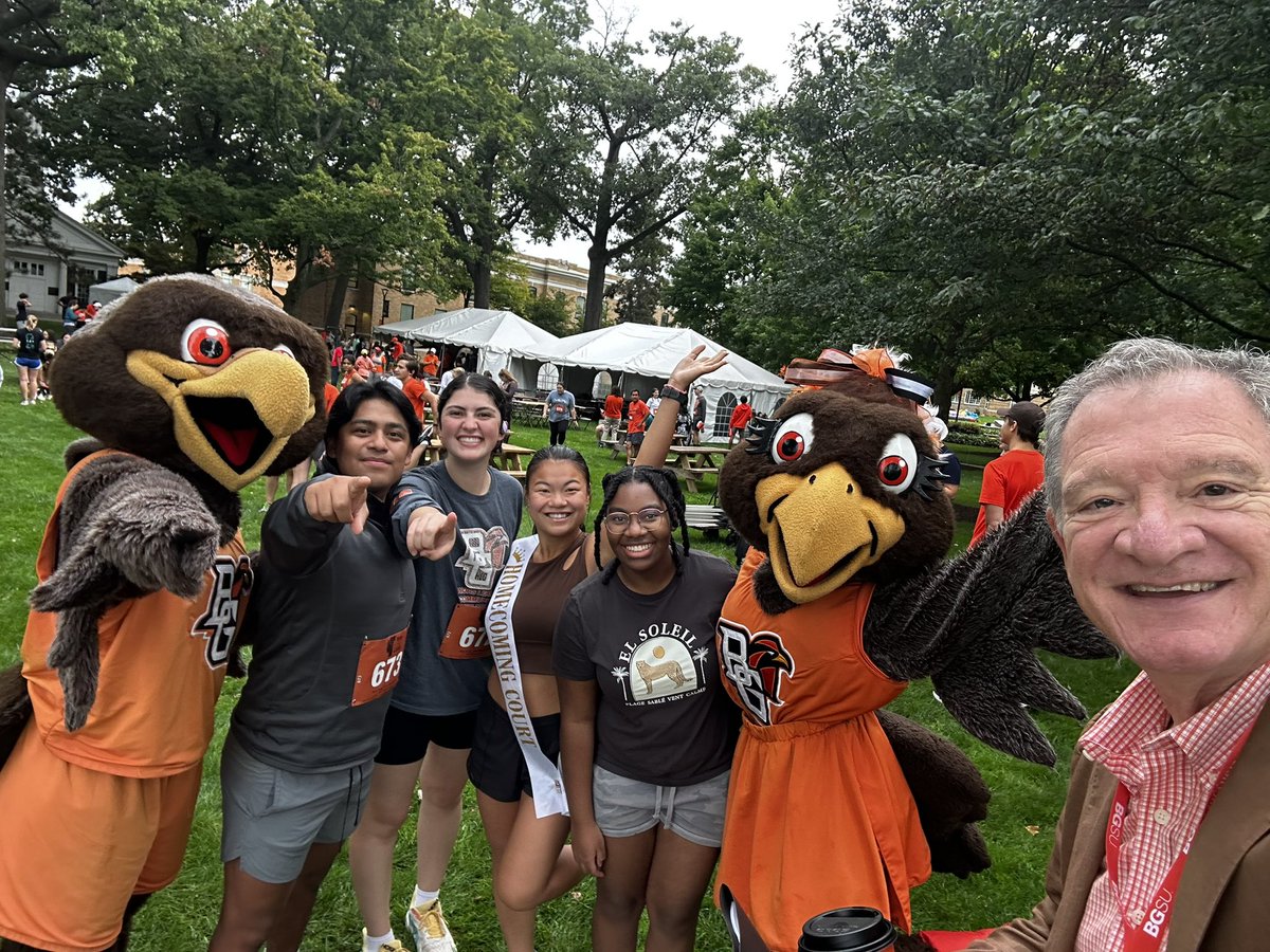 Already a busy morning at @BGSU for #BGSUHomecoming, with a 5K and BiG Breakfast!