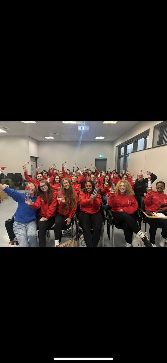 lucy_cadden's tweet image. What a lovely evening we had at our first #QUBAmbitiontoSuccess workshop ❤️
and it was such a privilege to hear about the inspiring journeys of @McilgormM and @Lindak973
So excited for what is to come💕💕
@QUBAmbitionSONM #ASMOSUSresource @LCreightonRN