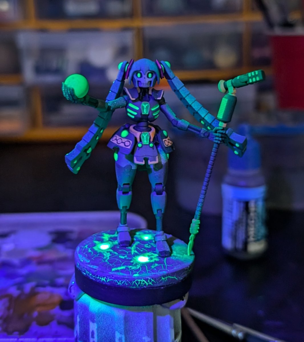 Miku overlord 
Model by <a href="/Core_Breaker/">Jorge Morales (comms opened!!!)</a>
Based on <a href="/Kabooski01/">Kabewski (comms closed)</a>