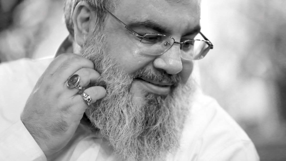 Bartarin_arezu's tweet photo. خدایـا!
از تو میخواهم که مـرگ مرا کـشته شدن در راهت قرار دهـی 
کـه در زیــر پرچـم پیغمبرت با دوستانـت کشـته شـوم!
#حزب_الله #سيد_المقاومة #سید_حسن_نصرالله https://t.co/kiPPx6217m