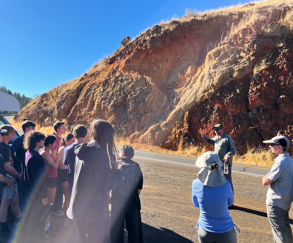 What do you see? 

The C2C project explored this amazing (and complicated) outcrop with Oregon high school students.

There’s an incredible story in these rocks…