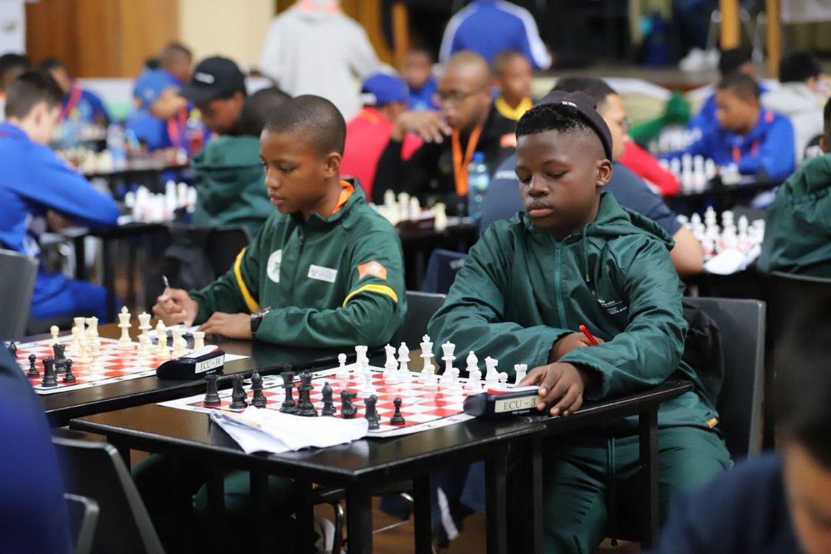 SportArtsCultur's tweet image. It’s Lit here in Eastern Cape as chess players showcase their mind bending talents

Where: Gqeberha,Hoerskool Cillie
Date: 27 -28 September 2024

#InspiringANationOfWinners 
#SchoolSports
#NSSC