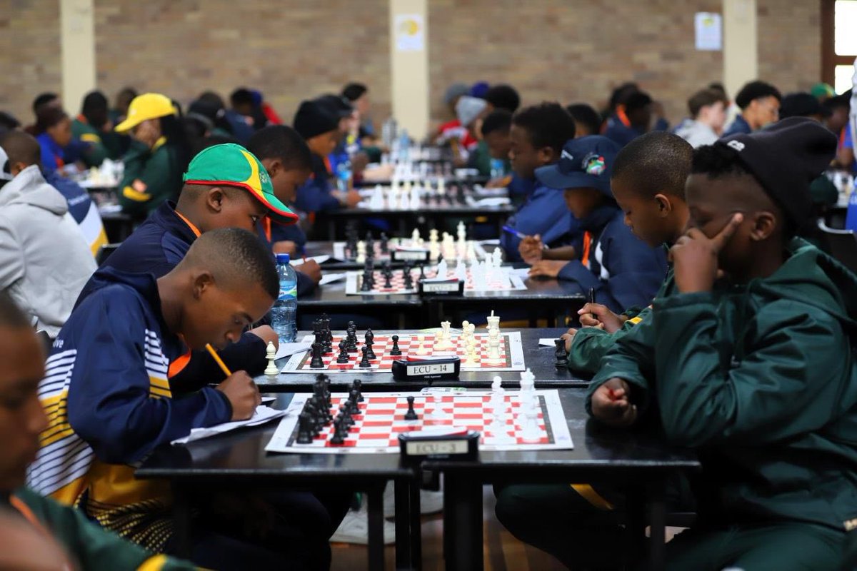 SportArtsCultur's tweet image. It’s Lit here in Eastern Cape as chess players showcase their mind bending talents

Where: Gqeberha,Hoerskool Cillie
Date: 27 -28 September 2024

#InspiringANationOfWinners 
#SchoolSports
#NSSC