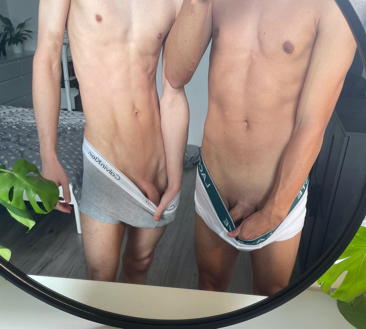 what’s better than one smooth dick? two😛🍆