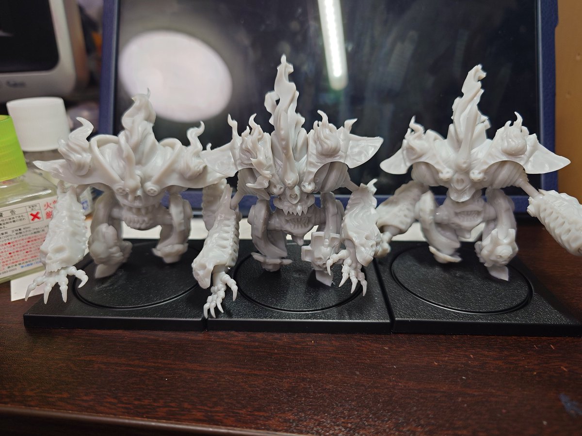SIREN_SCALE's tweet photo. コンクエストのインフェルノオートマタとフレイムバーサーカーを組み立て。
組み立て大変だったけどやっぱドウェゴムカッコいい！！
#conquest
#dweghom https://t.co/IcPjGp26vE
