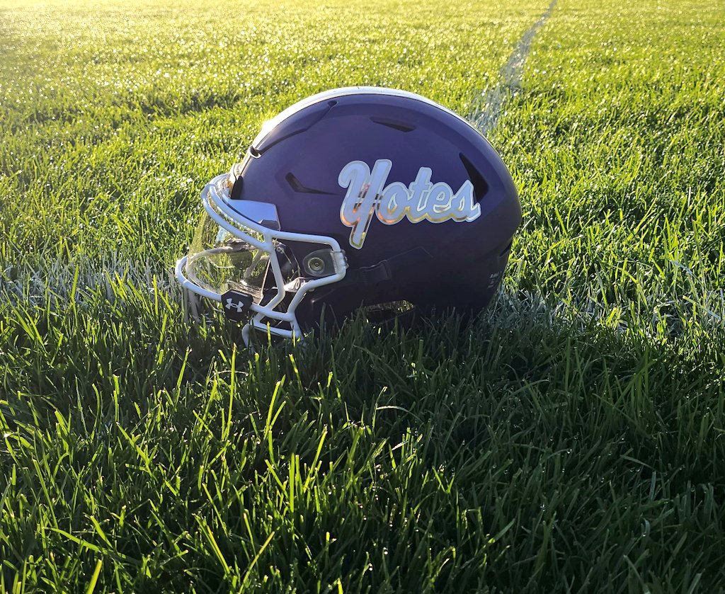 College of Idaho Equipment tweet media