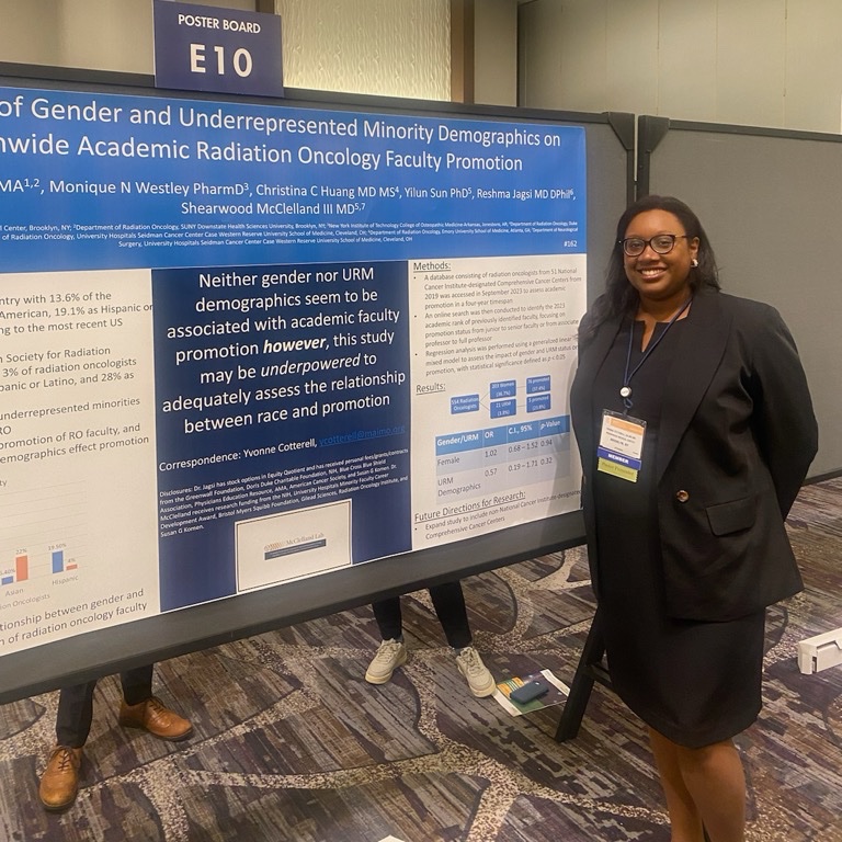 Shearwood McClelland III, M.D. (@thedrwood) on Twitter photo The great Dr. Yvonne Cotterell (<a href="/y_c_cott/">Yvonne Cotterell</a>) presenting her work in the <a href="/DrMcClellandLab/">The McClelland Lab</a> today at #ASCOQLTY24!
#RadOnc
#RepresentationMatters
#WeWhoCurie #WomenWhoCurie
#BlackGirlMagic The great Dr. Yvonne Cotterell (<a href="/y_c_cott/">Yvonne Cotterell</a>) presenting her work in the <a href="/DrMcClellandLab/">The McClelland Lab</a> today at #ASCOQLTY24!
#RadOnc
#RepresentationMatters
#WeWhoCurie #WomenWhoCurie
#BlackGirlMagic
