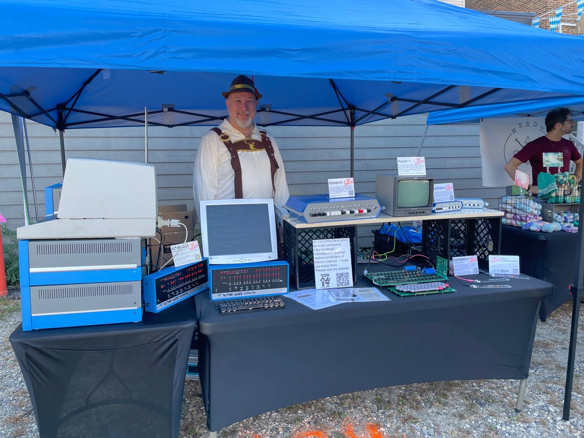 Oktoberfest Nerd Show!