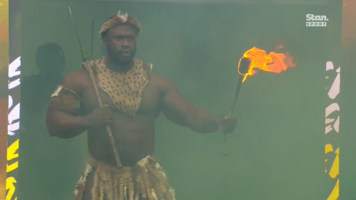 jaredwright17's tweet photo. How to make the warriors look more imposing?

Give him fucking fire.

Man is built like a fucking house too. #RSAvARG https://t.co/EkVSkHQCaN