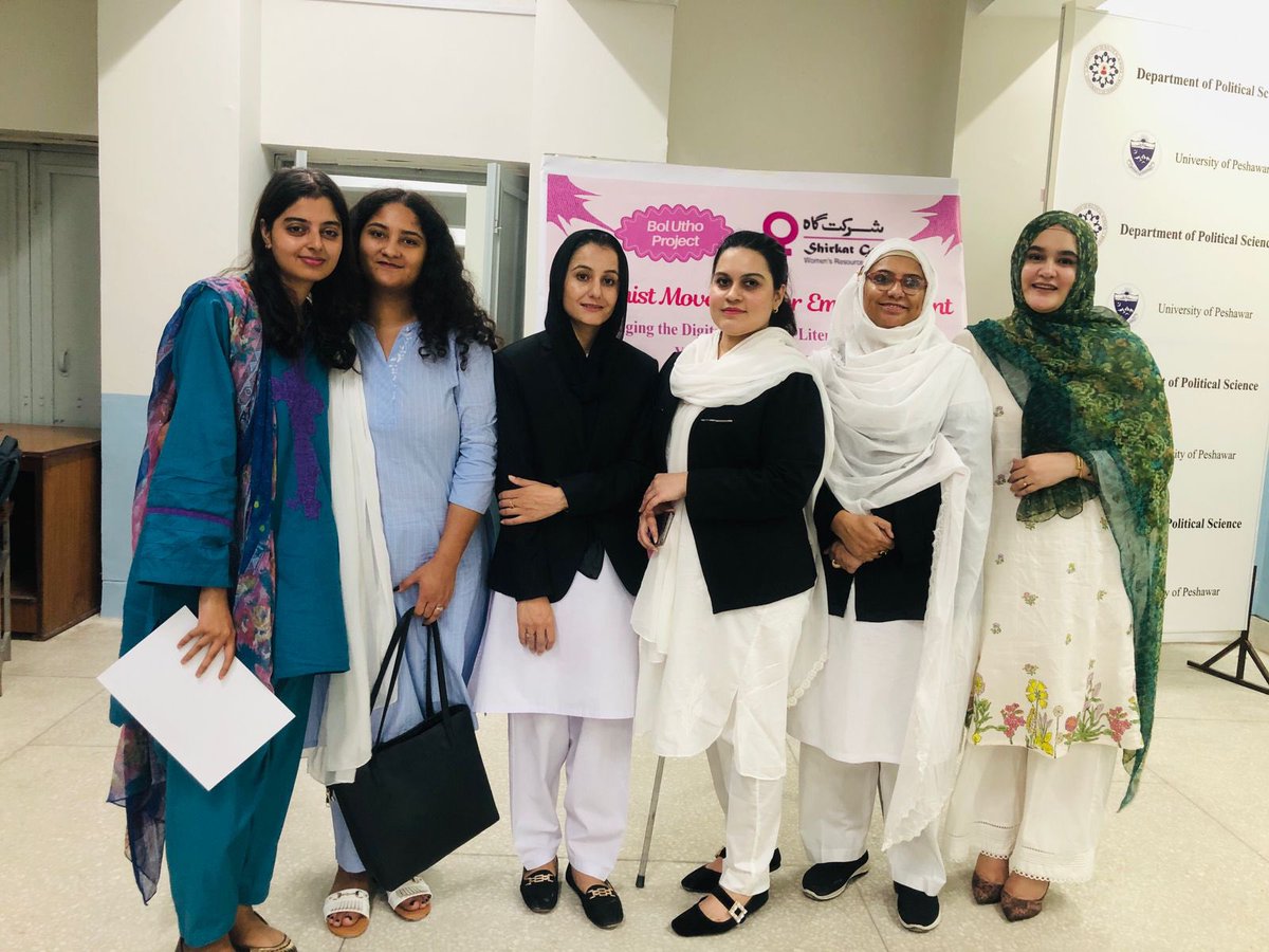 I had the incredible opportunity of conducting a lecture in a seminar, to the women students of Political science department,University of Peshawar, focusing on 
"Bridging the Digital and Legal Literacy Gap Among Young Women." 

#legalrights #WomenEmpowerment #HumanRights