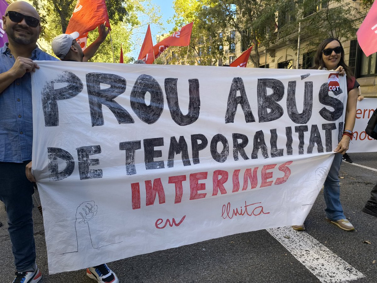 sapbcgt's tweet image. Més imatges d la mani d&apos;avui a Barcelona. Arrenca la tardor calenta interina! Propera parada: #Fixesa! @oscarlopeztwit @desdelamoncloa