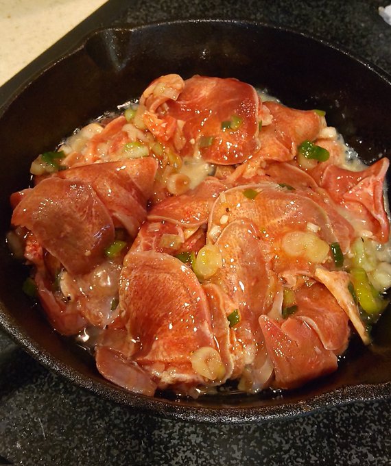 鉄スキレットの、真の力が目覚める…( ˇωˇ )
#ハーフプライスタン 