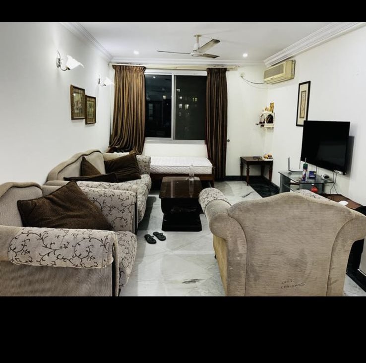 shauryaaagupta's tweet photo. Looking for my replacement in a fully furnished 3bhk flat in Indiranagar/Domlur, Bangalore. One of the best societies in the area, absolute steal deal with the rent as well! DM for more details 

Move in date - 14th Oct 

@BangaloreRoomi @peakbengaluru https://t.co/Ch5uNHjaSl