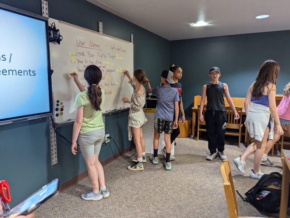 Tracey Savine tweet media