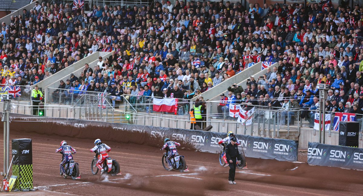 watchspeedway's tweet photo. ♣️  Belle Vue boss Mark Lemon says it’s a “historic moment” for the club to be hosting a Grand Prix in 2025 📲👉 https://t.co/YYCMvJJgzO

📸 @taylanningpix | 🇬🇧 @SpeedwayGB https://t.co/NRZLHjdLjR