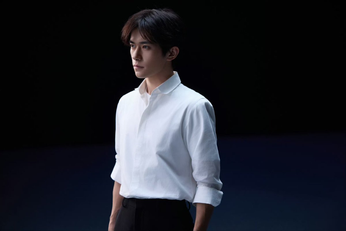 hourlyqianxi's tweet photo. Behind the scenes pics of Jackson Yee for the ending theme song of "A Tapestry of a Legendary Land"❤️

© Jackson Yee Studio 

#易烊千玺 #yiyangqianxi #JacksonYee https://t.co/797neXXqin
