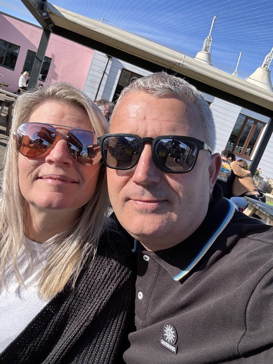 barty2005's tweet photo. Butlins with my wing man❤️❤️❤️ https://t.co/5Sns88jI31