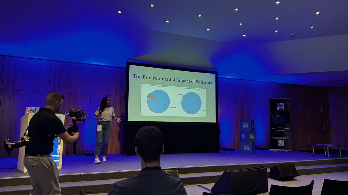 Alessandro Vozza (@bongo) on Twitter photo <a href="/AichaLaafia/">fofo🔥🔥🇲🇦🇫🇷</a> Thank you! I enjoyed your session you, resonate a lot with what we do in the <a href="/CNCFEnvTAG/">CNCF TAG Environmental Sustainability</a> <a href="/AichaLaafia/">fofo🔥🔥🇲🇦🇫🇷</a> Thank you! I enjoyed your session you, resonate a lot with what we do in the <a href="/CNCFEnvTAG/">CNCF TAG Environmental Sustainability</a>