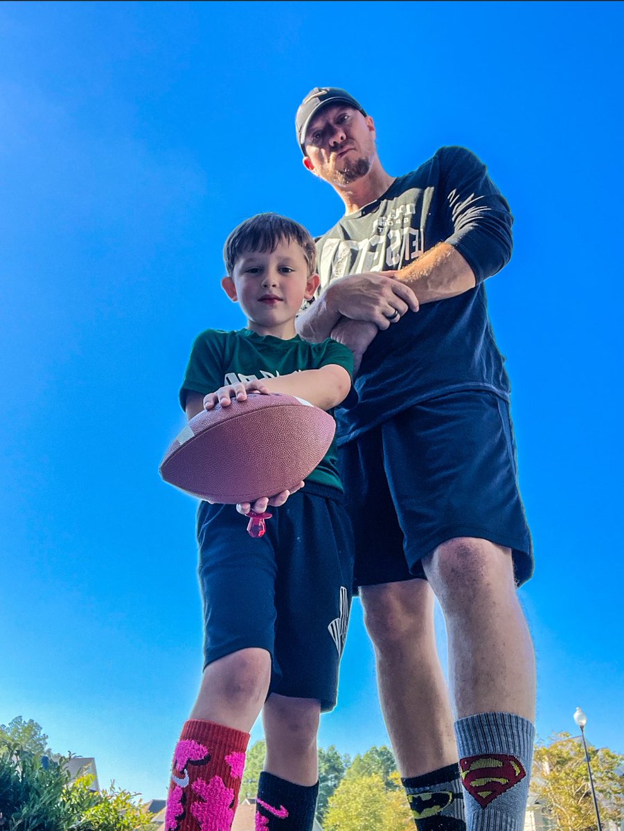 CoachBogie's tweet image. Great day of flag football today! It was special sock day for the team, and Kruz showed out with 2 touchdowns on just 2 carries and even tossed one for a TD! #ProudDad #FlagFootballFun #SpecialSockDay