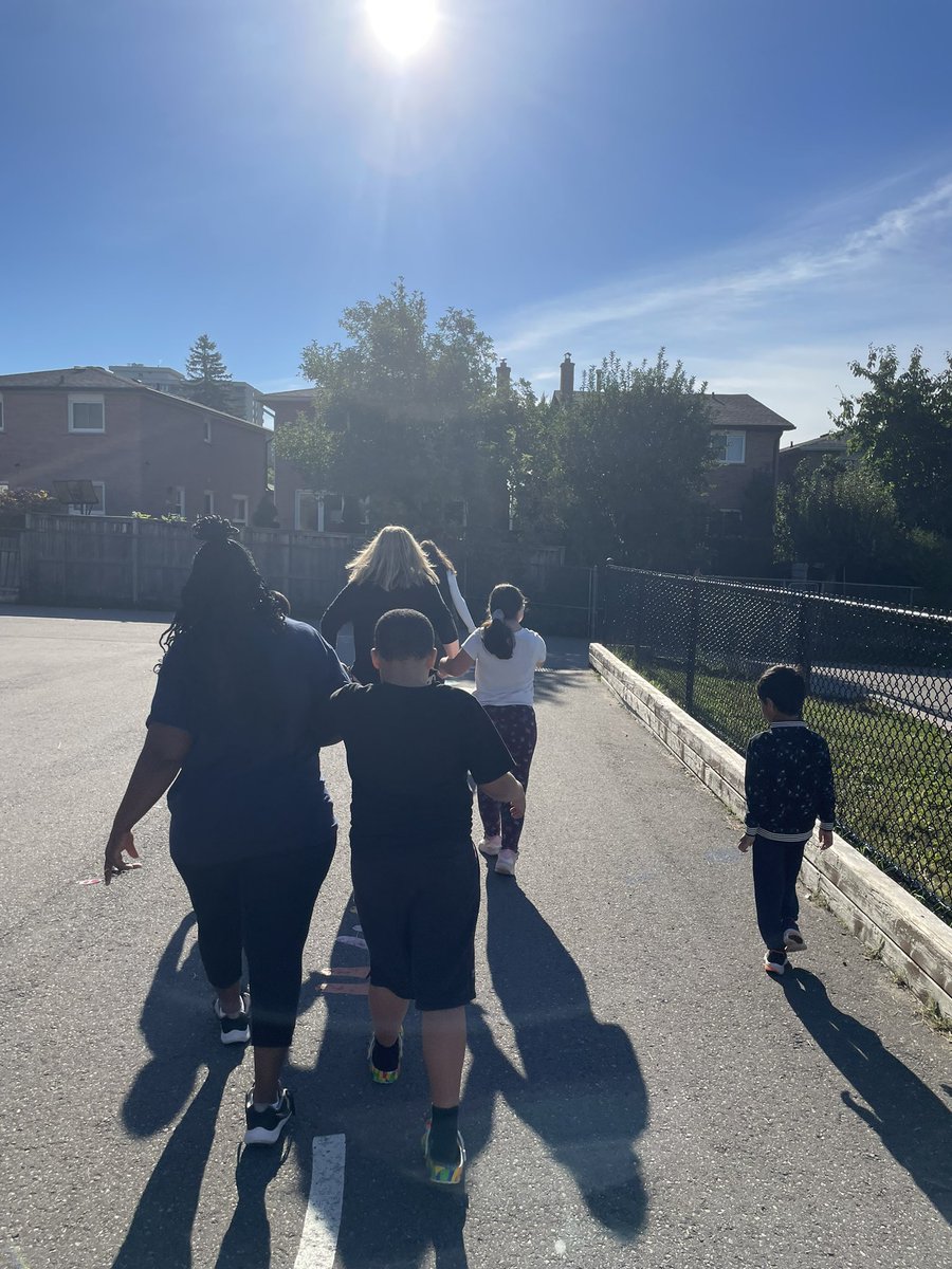 Mrs.Kelly tweet media