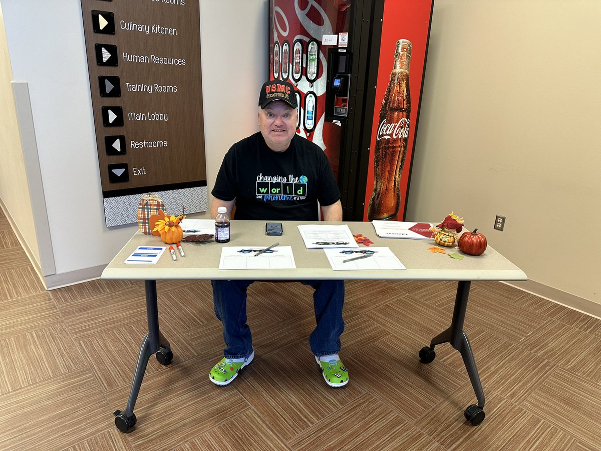 Julia Benavides tweet media