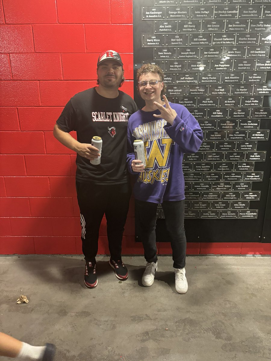 Rutgers_Lou's tweet image. “College Cod twitter is gonna love this one” @HawkCallum 🪓