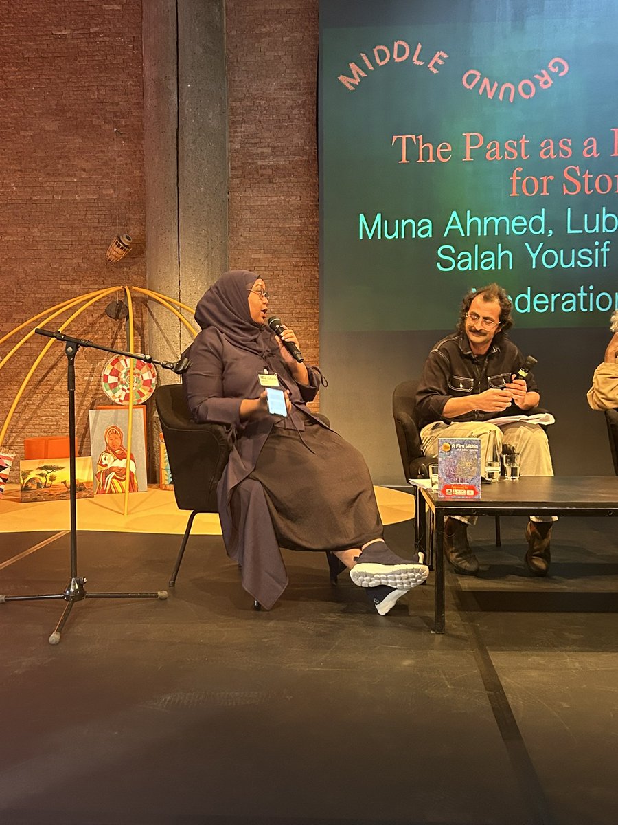 <a href="/HargeysaCC/">Hargeysa Cultural Centre</a> @HKW_Berlin <a href="/hibf/">Hargeysa International Book Fair</a> <a href="/mullaaxo/">Muna Ahmed 💎</a> <a href="/JamaMusse/">Dr. Jama Musse Jama</a> <a href="/africanofilter/">Africanofilter</a> Storytelling as a way of expressing the self and the aspirations was presented by Muna <a href="/mullaaxo/">Muna Ahmed 💎</a> through her work ‘Am a Somali Women’.