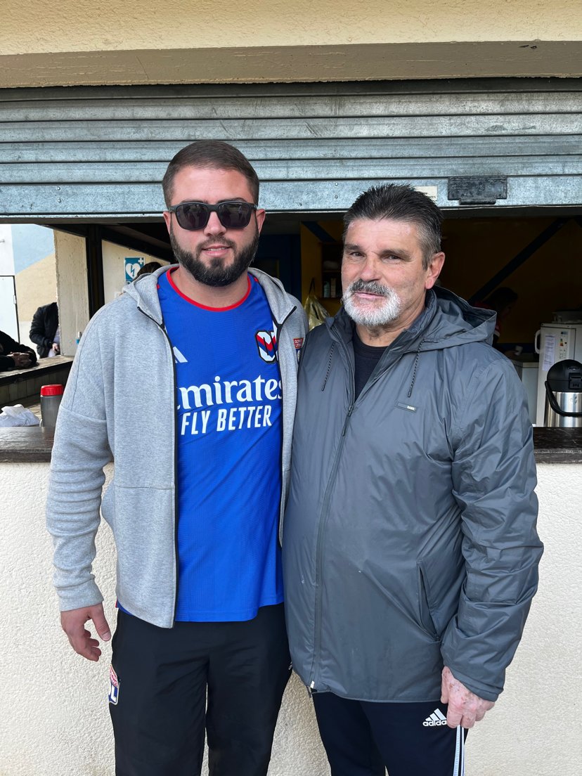 FloLyon's tweet photo. Jean-Pierre Orts : attaquant à l'OL entre 1986 et 1988 : 83 matchs / 50 buts. 🔴🔵
#Olympiquelyonnais #TeamOL #OL #OLhistoire #JeanPierreOrts #Orts https://t.co/ckzNplmQ2Z