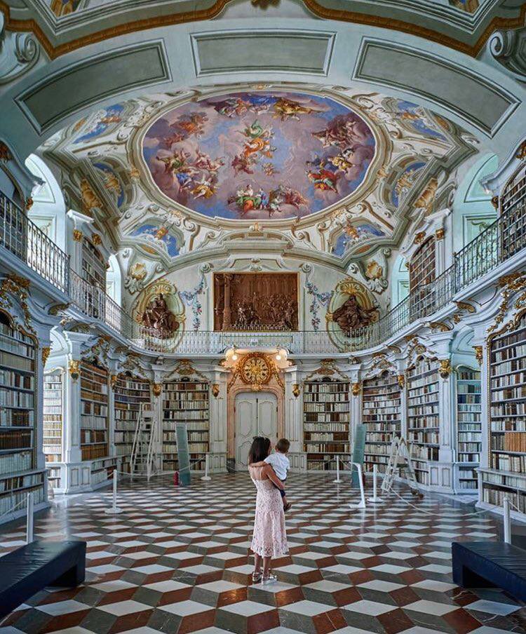 𝑭𝒍𝒐𝒓𝒂 tweet media