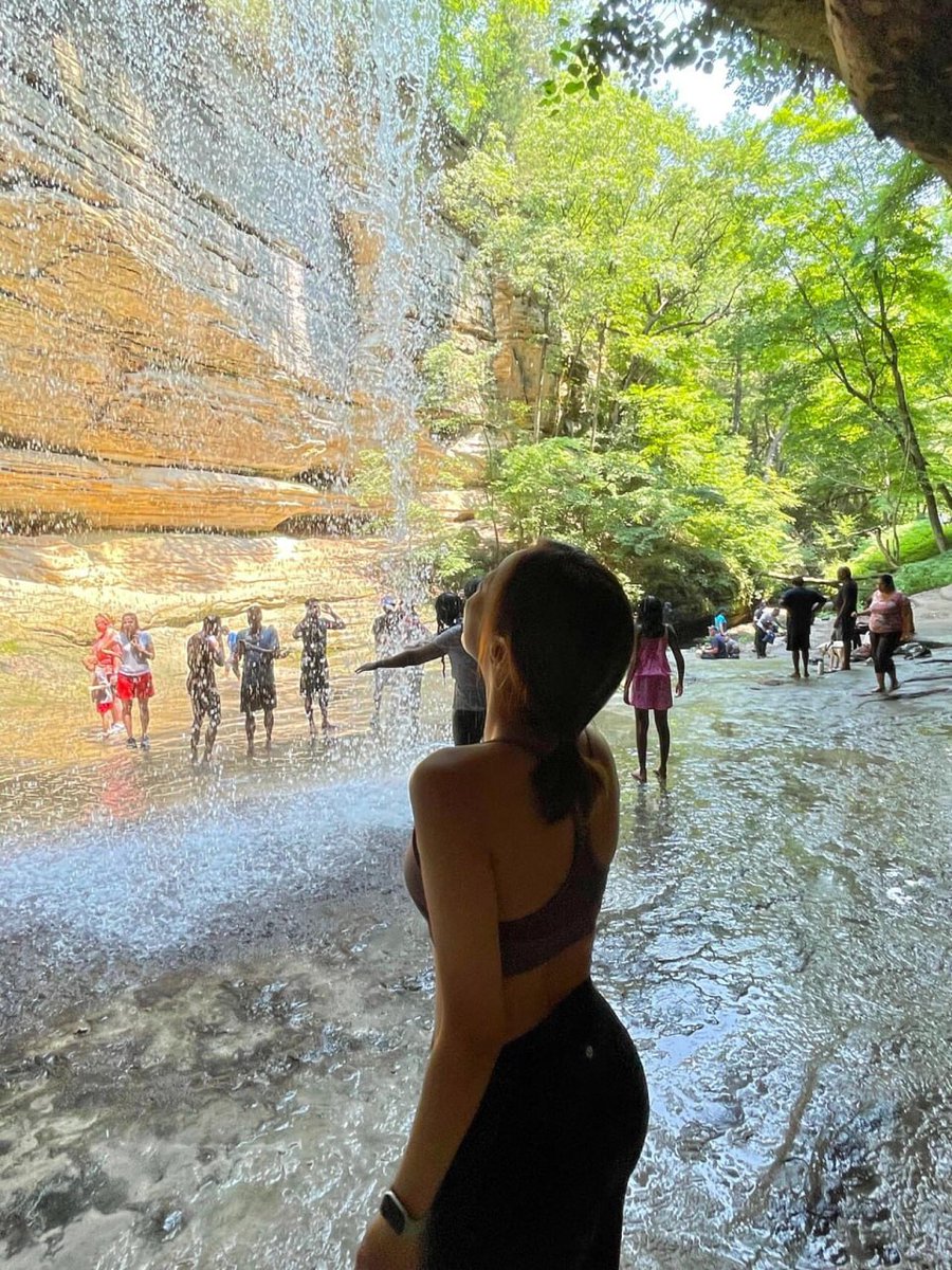 samiredesper's tweet photo. #Waterfall
#NatureLovers
#Adventure
#Explore
#OutdoorFun
#TravelGoals
#SummerVibes
#ScenicViews
#ChasingWaterfalls
#NaturePhotography https://t.co/49UE1b9v1f