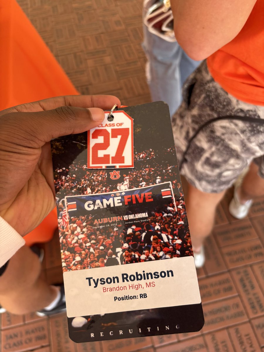 Tyson Robinson (@trob3_) on Twitter photo Blessed to receive an offer from Auburn🟠🔵
<a href="/CoachHughFreeze/">Hugh Freeze</a>
<a href="/coachwilliamsfb/">Sam Williams</a>
<a href="/DerrickDnix/">Coach Derrick Nix</a>
<a href="/shayhodge3/">Shay Hodge™</a>
<a href="/H3_Performance/">Hodge Performance</a>
<a href="/MacCorleone74/">Rion (Ree-un) Young</a>
@MarshallRivals
<a href="/BHoward_11/">Brandon Howard</a>
<a href="/SWiltfong_/">Steve Wiltfong</a>
<a href="/samspiegs/">Sam Spiegelman</a>
<a href="/ChadSimmons_/">ChadSimmons</a>
<a href="/Zach_Berry/">Zach Berry</a>
<a href="/LawrencHopkins/">Lawrence Hopkins</a> Blessed to receive an offer from Auburn🟠🔵
<a href="/CoachHughFreeze/">Hugh Freeze</a>
<a href="/coachwilliamsfb/">Sam Williams</a>
<a href="/DerrickDnix/">Coach Derrick Nix</a>
<a href="/shayhodge3/">Shay Hodge™</a>
<a href="/H3_Performance/">Hodge Performance</a>
<a href="/MacCorleone74/">Rion (Ree-un) Young</a>
@MarshallRivals
<a href="/BHoward_11/">Brandon Howard</a>
<a href="/SWiltfong_/">Steve Wiltfong</a>
<a href="/samspiegs/">Sam Spiegelman</a>
<a href="/ChadSimmons_/">ChadSimmons</a>
<a href="/Zach_Berry/">Zach Berry</a>
<a href="/LawrencHopkins/">Lawrence Hopkins</a>