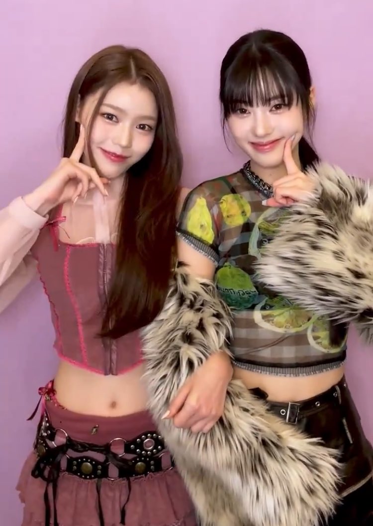 KOBIZZZZZ !! WEEE CHEERED