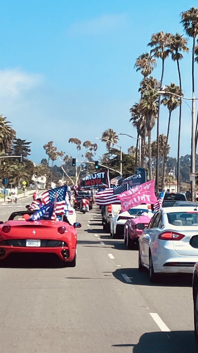 KDeCourci's tweet photo. We are currently Trump Swarming Santa Barbara, Ca. 🇺🇸 Spreading love ❤️
#CaliforniaIsRed #BlueStateRedHeart #Trump2024Vance #CaliLovesTrump #805Patriots https://t.co/s1vfF1L1JN