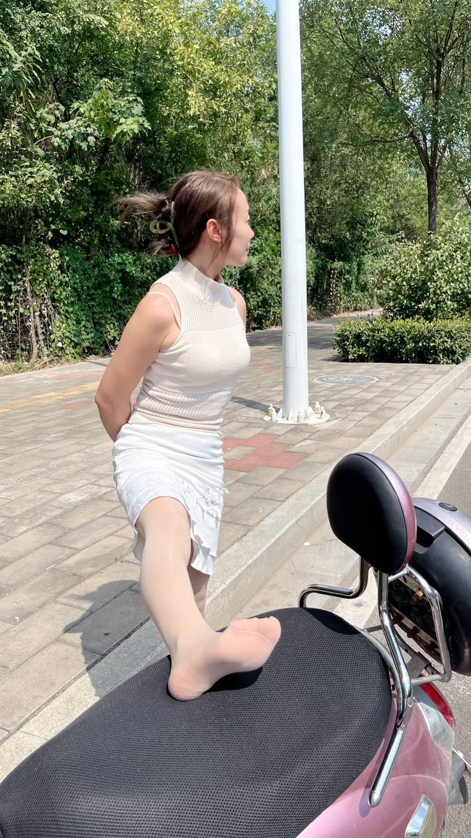 太原40岁美丽动人的郝姨 https://t.co/vGrYW8eOPC