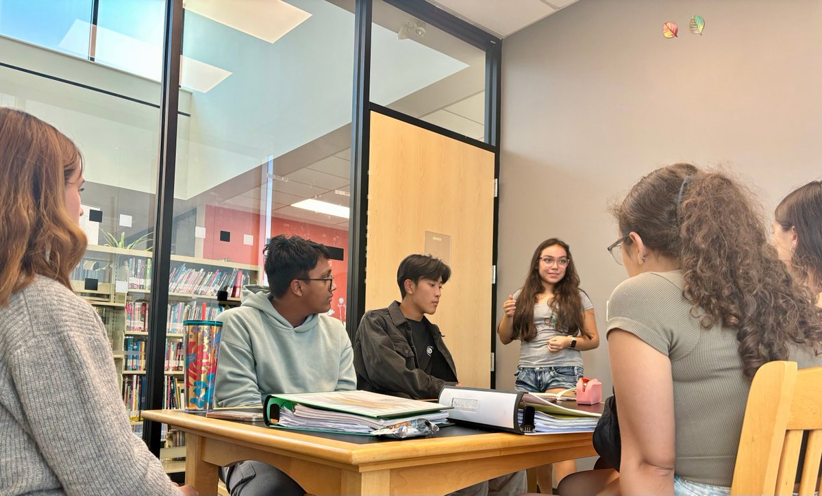 The Interact Club of London met to celebrate their Success Drive in August &amp; to finalize their fall plans.

This fall they will volunteer with the London Foodbank &amp; at the ChildCan Pajama Walk, as well as do a clean up of their adopted park, Ballymote Trail.

#interactclub_london